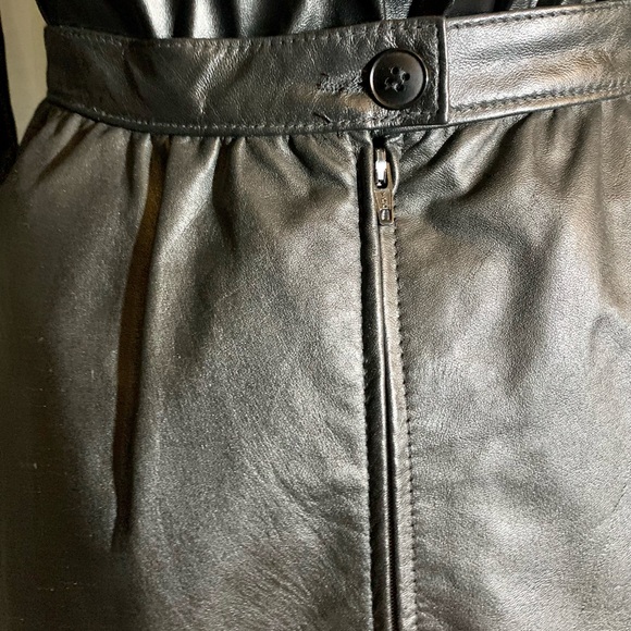 VINTAGE West Bay Leather Skirt - Picture 3 of 4